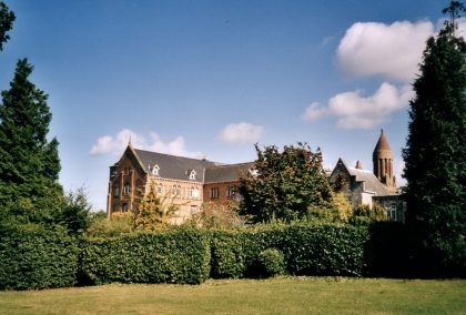 Image of the Quarr Abbey, Fishbourne Cow
